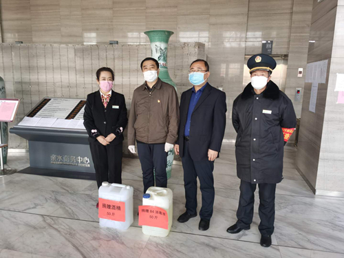 宁夏AG8旗舰厅集团向亲水商务中心物业捐赠防疫物资